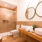 Genteel San Antonio Apartment *