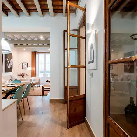 Genteel San Antonio Apartament